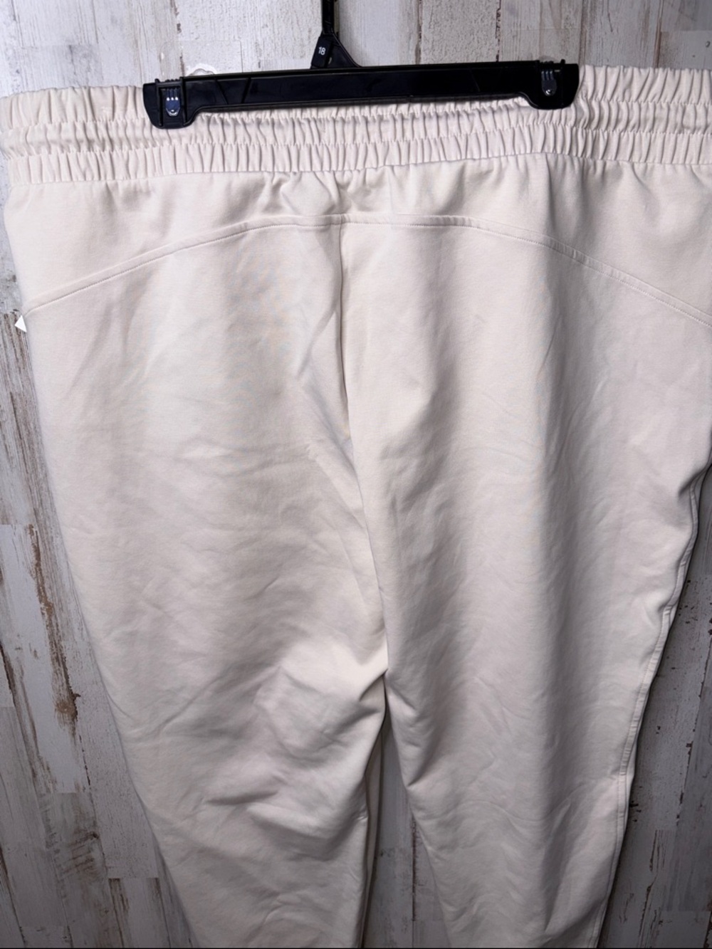 Old Navy Dynamic Fleece High Rise Jogger Pants - Cream  Drawstring Waist 2X NWT! - Picture 13 of 14